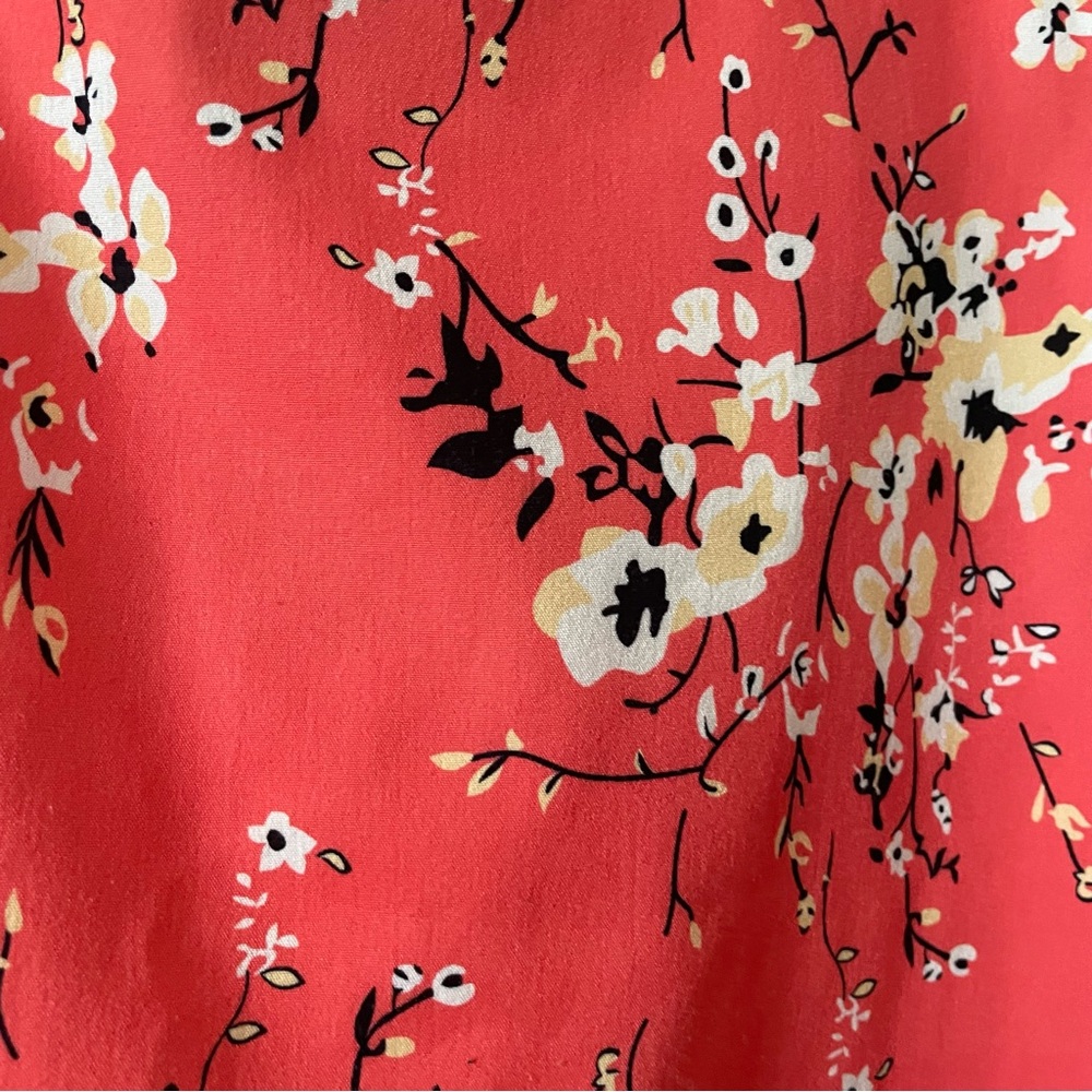 Floral Ruffle V-Neck Top - Pink - Picture 3 of 5